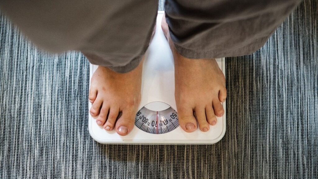 75% dos adultos brasileiros terão obesidade ou sobrepeso em 20 anos, aponta estudo | Saúde