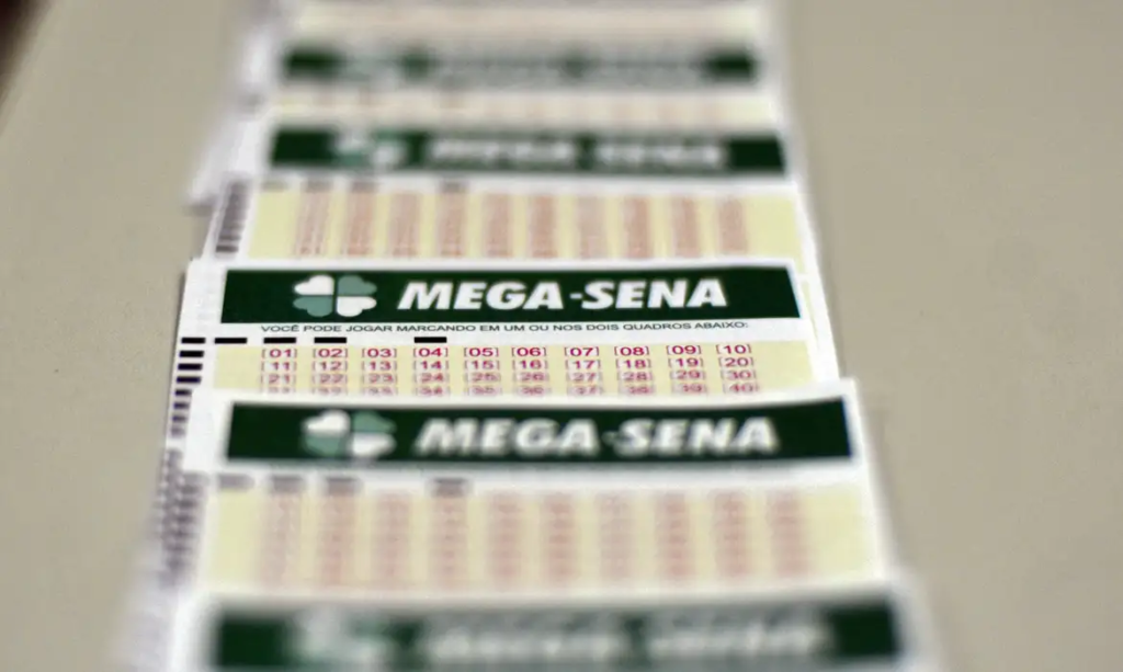 Jornal Correio | Mega-Sena vai sortear prêmio de R$ 100 milhões na próxima quinta-feira