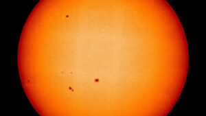 Missão solar captura imagens históricas do Sol; veja os registros de alta resolução