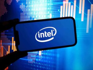 Intel recruta ex-assessora de Trump para chefiar assuntos governamentais