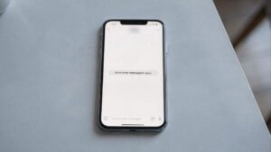 Por que apagar mensagens nem sempre garante que elas sumiram para sempre