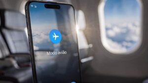 Modo avião não serve só para voar e pode proteger sua segurança e foco