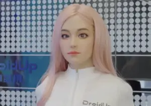 Ela tem emoções, expressões faciais e até temperatura