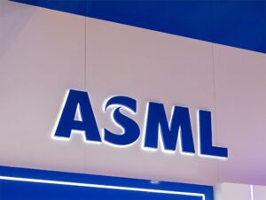 ASML planeja futuro dos chips de IA além das máquinas EUV