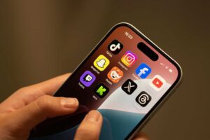 Meta será processada por viciar crianças no Instagram