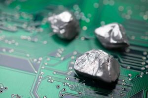 Câmara aprova política de minerais críticos