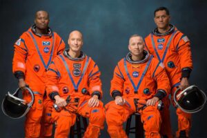 NASA revela os quatro astronautas da missão Artemis 3