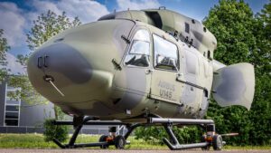 Novo helicóptero da Airbus voa sem piloto; confira imagens do U145