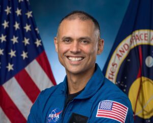 Rússia envia dois cosmonautas e astronauta da NASA para a ISS