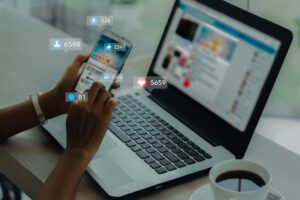 Menores de 15 anos ficam sem redes sociais na França