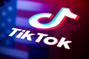 TikTok paga US$ 400 mi por violação de privacidade de crianças