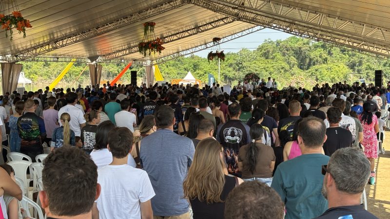 Festeja Sinop:  3ª Romaria nas Águas do Rio Teles Pires reúne cerca de 90 embarcações e mil pessoas na Santa Missa