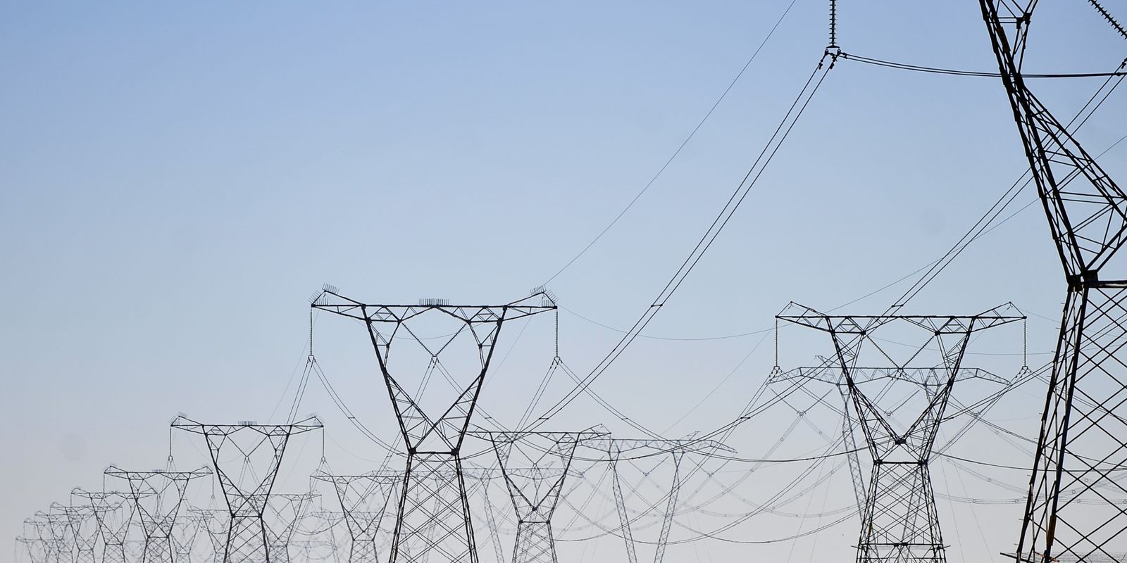 Distribuidoras se preparam para garantir energia no dia da eleição