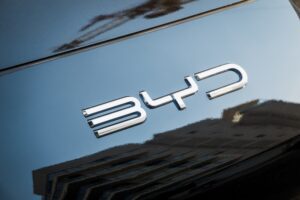 BYD avança na Bahia e quer comprar porto desativado da Ford